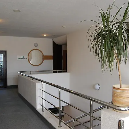 Ξενοδοχείο Na Ostrove 3*