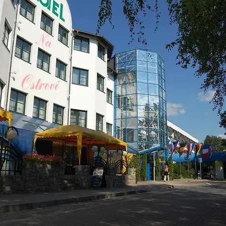 Ξενοδοχείο Na Ostrove