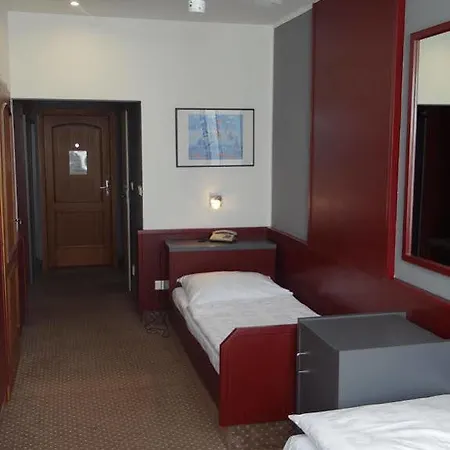 Otel Na Ostrove